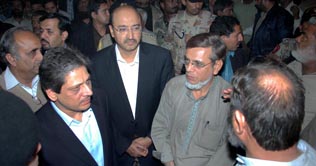 Investigation agencies find concrete evidences on Ashura blast: Ishrat